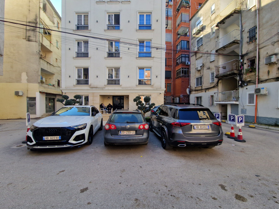 Tirana blog