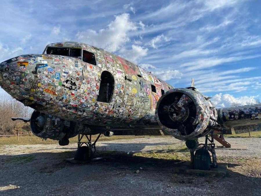 Flughafen Željava